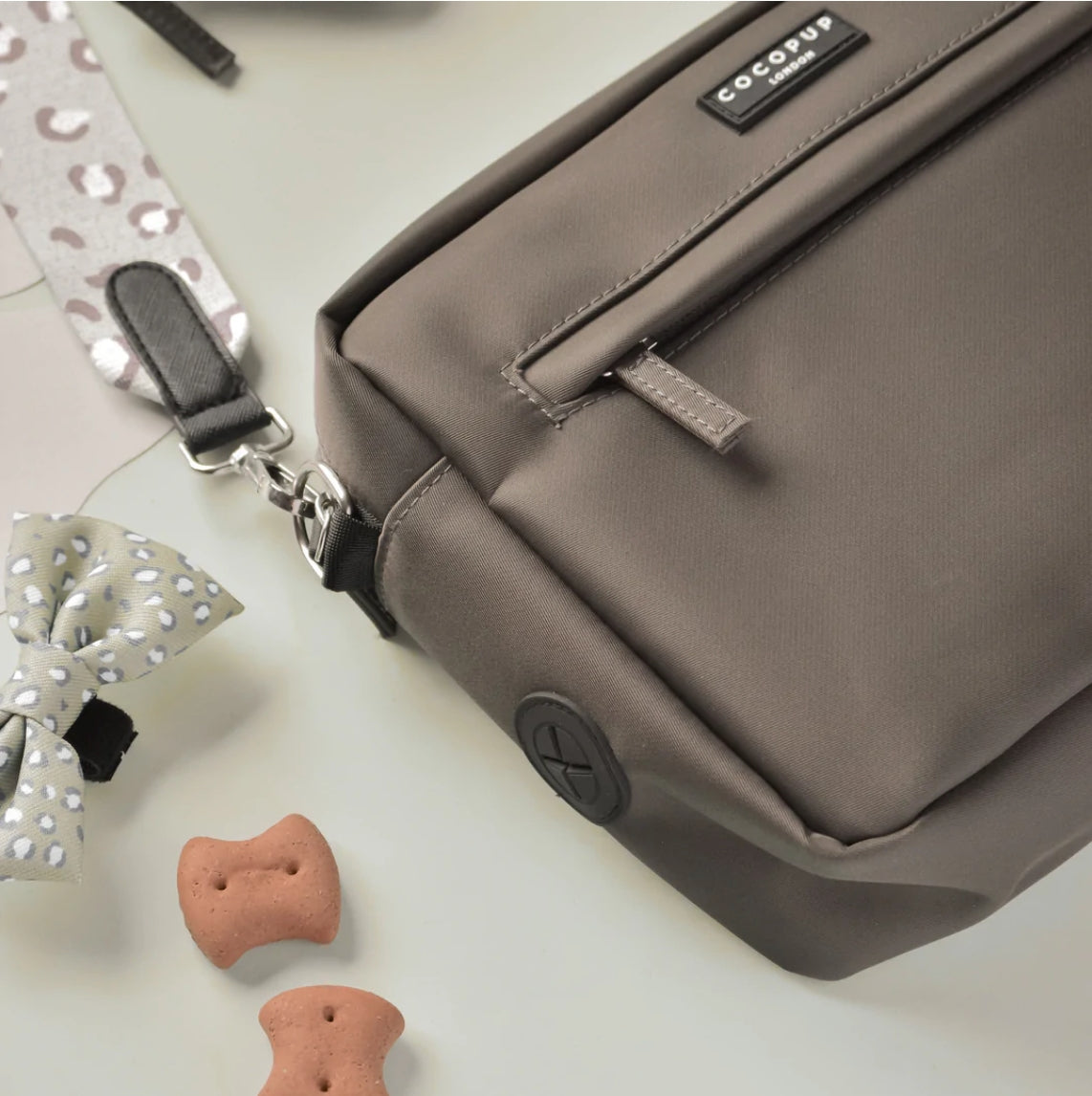Cocopup London – Dog Walking Bag – Mocha